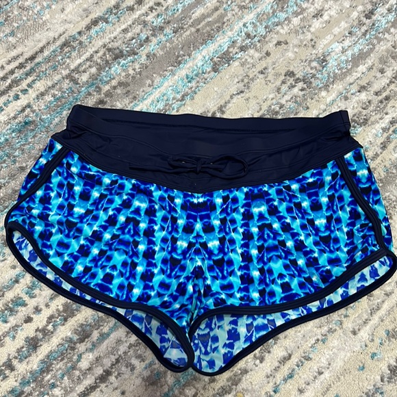 Athleta Racer Running shorts - Picture 1 of 7